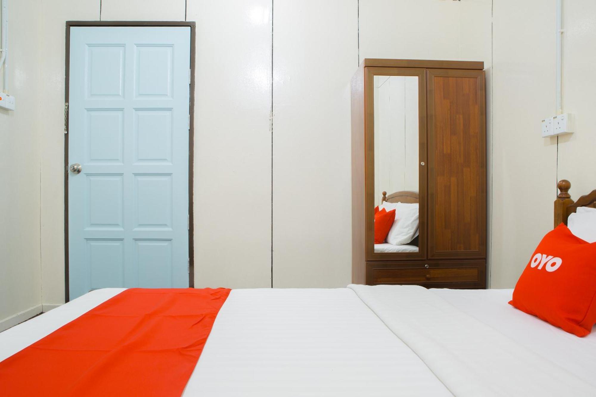 Oyo 90037 The 7 Lodge Tambunan Esterno foto