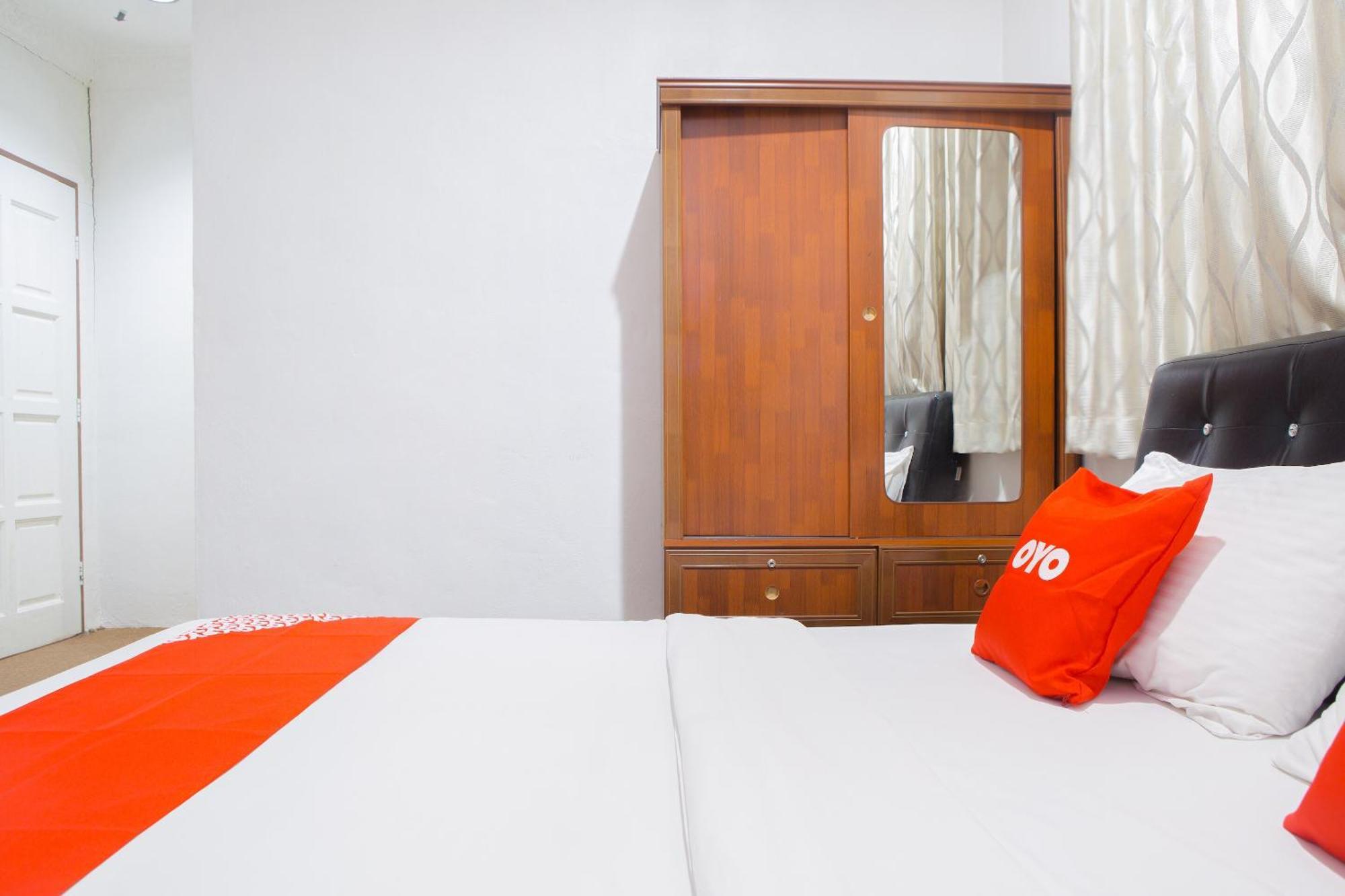 Oyo 90037 The 7 Lodge Tambunan Esterno foto