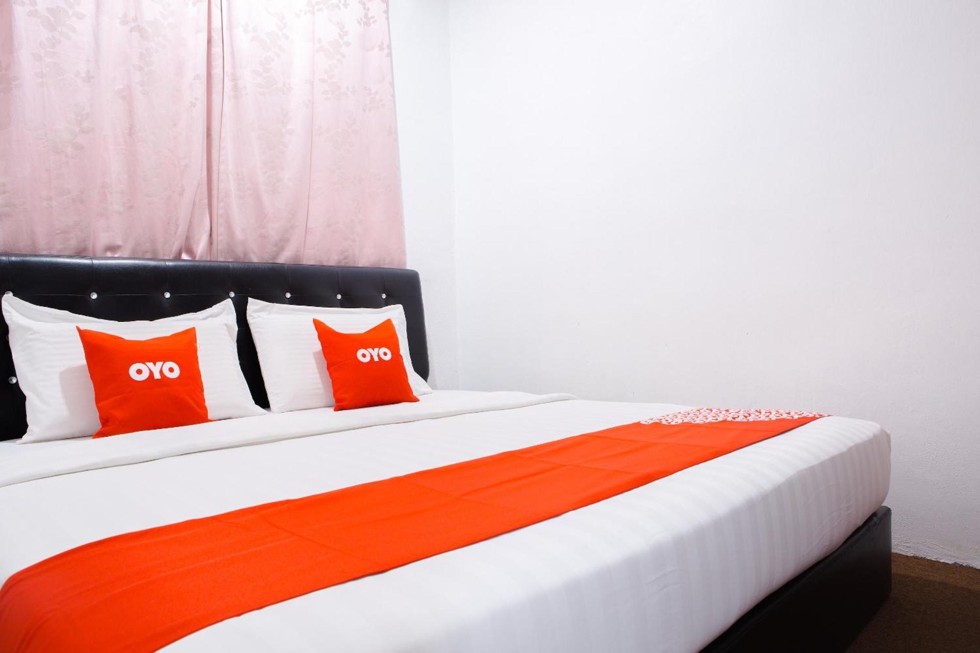 Oyo 90037 The 7 Lodge Tambunan Esterno foto